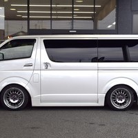 5021 令和3年式 ハイエース スーパーGL ダークプライムⅡ 2WD 2,000cc (ガソリン車) 2/5人乗車 4.7万kmのサムネイル