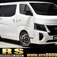 4829.令和7年式 キャラバン グランドプレミアムGX 2WD 2,000cc ガソリン車 走行7キロ　新車未登録のサムネイル