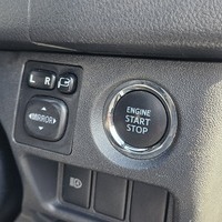 5008　令和1年式　ハイエース　スーパーGL　ダークプライムⅡ　2WD　2000cc　ガソリン車　5人乗り　4.9万kmのサムネイル