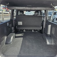 5008　令和1年式　ハイエース　スーパーGL　ダークプライムⅡ　2WD　2000cc　ガソリン車　5人乗り　4.9万kmのサムネイル