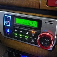 5378 平成26年式 ハイエース ワゴンGL 4WD 2,700cc (ガソリン車) 10人乗車 3.3万kmのサムネイル