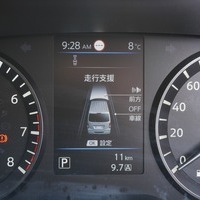 4828　キャラバン GRANDプレミアムGX 2WD 2,000cc (ガソリン車) 5人乗車 11㎞のサムネイル