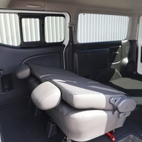4828　キャラバン GRANDプレミアムGX 2WD 2,000cc (ガソリン車) 5人乗車 11㎞のサムネイル