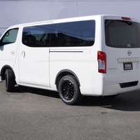 4826　キャラバン GRANDプレミアムGX 2WD 2,400cc (ディーゼル車) 5人乗車　のサムネイル
