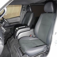 5247 令和3年式 ハイエース スーパーGL　ダークプライムⅡ 2WD 2,000cc (ガソリン) 5人乗車 2.4万kmのサムネイル