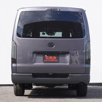 5051　令和3年式　ハイエース　スーパーGL　ダークプライムⅡ　4WD　2800cc　ディーゼル車　5人乗り　4.4万kmのサムネイル