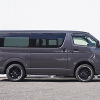 5051　令和3年式　ハイエース　スーパーGL　ダークプライムⅡ　4WD　2800cc　ディーゼル車　5人乗り　4.4万kmのサムネイル
