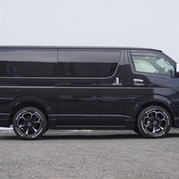 5196　令和5年式　ハイエース　スーパーGL　ダークプライムⅡ　2WD　2000cc　ガソリン車　5人乗り　1000kmのサムネイル
