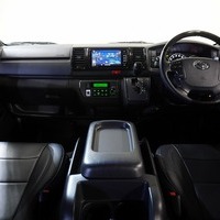 5343 令和2年式 ハイエース スーパーGL ダークプライムⅡ 2WD 2,800cc (ディーゼル) 2/5人乗車 7.5万kmのサムネイル