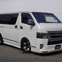 5383 令和4年式 ハイエース スーパーGL ダークプライムⅡ　2WD 2,800cc (ディーゼル) 2/5人乗車 1.8万kmのサムネイル