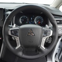 5202 登録済み未使用車 令和7年式 三菱 デリカD5 シャモニー 4WD 2,300cc (ディーゼル) 8人乗車 6kmのサムネイル