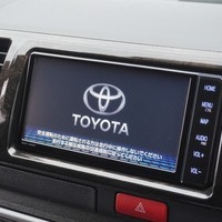 5340  令和4年式 ハイエース スーパーGL ダークプライムⅡ　4WD 2,800cc (ディーゼル) 2/5人乗車 4.9万kmのサムネイル