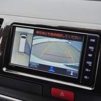 5340  令和4年式 ハイエース スーパーGL ダークプライムⅡ　4WD 2,800cc (ディーゼル) 2/5人乗車 4.9万kmのサムネイル