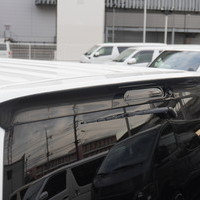 5058　平成29年式　ハイエース　スーパーGL　2WD　2000cc　ガソリン車　5人乗り　7.1万kmのサムネイル