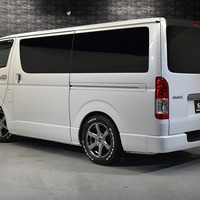 5343 令和2年式 ハイエース スーパーGL ダークプライムⅡ 2WD 2,800cc (ディーゼル) 2/5人乗車 7.5万kmのサムネイル