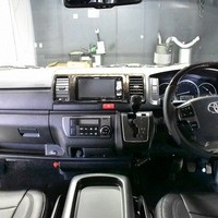 5048.平成29年式 ハイエース スーパーGL ダークプライム 2WD 3,000cc ディーゼル車 走行9.4万キロ 検査1年付きのサムネイル