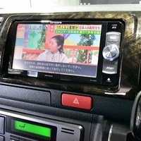 5048.平成29年式 ハイエース スーパーGL ダークプライム 2WD 3,000cc ディーゼル車 走行9.4万キロ 検査1年付きのサムネイル