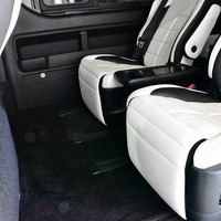 5410.令和5年式 ハイエースコミューター 3ナンバー 10人乗り 2WD 2,800㏄ ディーゼル車 走行5.8万キロ 車検令和8年4月のサムネイル
