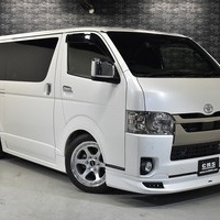 5247 令和3年式 ハイエース スーパーGL　ダークプライムⅡ 2WD 2,000cc (ガソリン) 5人乗車 2.4万kmのサムネイル
