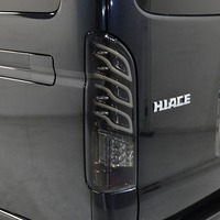 5390 平成26年式 ハイエース スーパーGL 2WD 3,000cc (ディーゼル) 2/5人乗車 4.4万kmのサムネイル