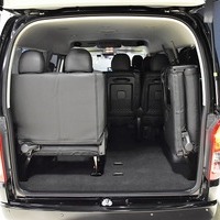 5344. 令和5年式 ハイエース  ワゴンGL 4WD 2,700㏄ ガソリン車 10人乗り 走行7,000km 車検令和8年2月のサムネイル