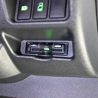 5344. 令和5年式 ハイエース  ワゴンGL 4WD 2,700㏄ ガソリン車 10人乗り 走行7,000km 車検令和8年2月のサムネイル