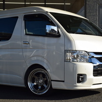 5105 令和5年式 ハイエース ワゴンGL 内装架装車両　2WD 2,700cc (ガソリン車) 10人乗車 7,000kmのサムネイル