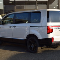 5199　令和7年式 デリカD:5 シャモニー 4WD 2,300㏄ ディーゼル車 登録済み未使用車のサムネイル