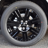 5199　令和7年式 デリカD:5 シャモニー 4WD 2,300㏄ ディーゼル車 登録済み未使用車のサムネイル