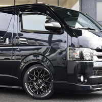 5059 平成27年式 ハイエース スーパーGL  2WD 2,000cc (ガソリン車) 5人乗車 13.6万kmのサムネイル