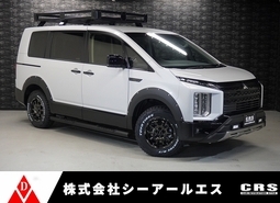 4989 令和7年式 三菱デリカ D:5 CHAMONIX 4WD 2,300cc (ディーゼル車)  8人乗り