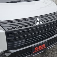 5201　令和7年式　三菱デリカD:5　CHAMONIX　4WD　2200cc　ディーゼル車　7人乗り　10kmのサムネイル
