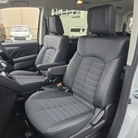 5201　令和7年式　三菱デリカD:5　CHAMONIX　4WD　2200cc　ディーゼル車　7人乗り　10kmのサムネイル