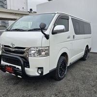 5381　平成29年式　ハイエース　スーパーGL　4WD　3000cc　ディーゼル車　5人乗り　5.6万kmのサムネイル