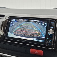 5381　平成29年式　ハイエース　スーパーGL　4WD　3000cc　ディーゼル車　5人乗り　5.6万kmのサムネイル