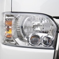 5447 登録済み未使用車 令和7年式 ハイエース スーパーGL ダークプライムS　4WD 2,800cc (ディーゼル) 2/5人乗車 7kmのサムネイル