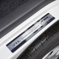 5447 登録済み未使用車 令和7年式 ハイエース スーパーGL ダークプライムS　4WD 2,800cc (ディーゼル) 2/5人乗車 7kmのサムネイル