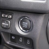 5447 登録済み未使用車 令和7年式 ハイエース スーパーGL ダークプライムS　4WD 2,800cc (ディーゼル) 2/5人乗車 7kmのサムネイル