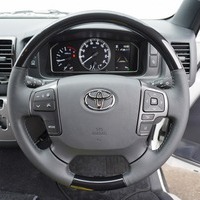 5447 登録済み未使用車 令和7年式 ハイエース スーパーGL ダークプライムS　4WD 2,800cc (ディーゼル) 2/5人乗車 7kmのサムネイル