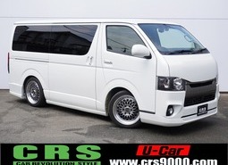 5425 平成28年式 ハイエース スーパーGL ダークプライム　2WD 2,000cc (ガソリン) 2/5人乗車 2.9万km