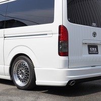 5425 平成28年式 ハイエース スーパーGL ダークプライム　2WD 2,000cc (ガソリン) 2/5人乗車 2.9万kmのサムネイル