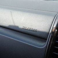 5425 平成28年式 ハイエース スーパーGL ダークプライム　2WD 2,000cc (ガソリン) 2/5人乗車 2.9万kmのサムネイル