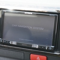 5425 平成28年式 ハイエース スーパーGL ダークプライム　2WD 2,000cc (ガソリン) 2/5人乗車 2.9万kmのサムネイル