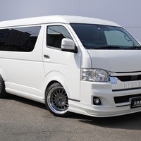 5476 内装架装車 令和4年式 ハイエース ワゴンGL　2WD 2,700cc (ガソリン) 10人乗車 3.8万kmのサムネイル