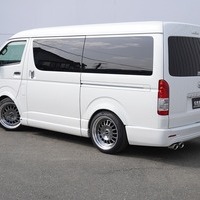 5476 内装架装車 令和4年式 ハイエース ワゴンGL　2WD 2,700cc (ガソリン) 10人乗車 3.8万kmのサムネイル