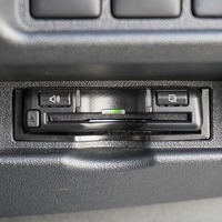 5476 内装架装車 令和4年式 ハイエース ワゴンGL　2WD 2,700cc (ガソリン) 10人乗車 3.8万kmのサムネイル
