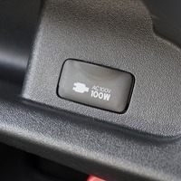5476 内装架装車 令和4年式 ハイエース ワゴンGL　2WD 2,700cc (ガソリン) 10人乗車 3.8万kmのサムネイル