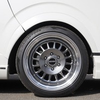 5476 内装架装車 令和4年式 ハイエース ワゴンGL　2WD 2,700cc (ガソリン) 10人乗車 3.8万kmのサムネイル