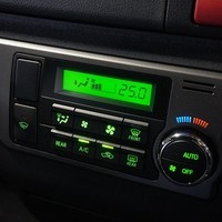 5424 令和6年式 ハイエース スーパーGL ダークプライムⅡ 4WD 2,800cc (ディーゼル車) 2/5人乗車 0.95万kmのサムネイル