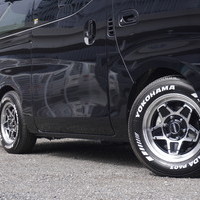3673　令和5年式　キャラバン　プレミアムGX　アティックスバン　2WD　2400cc　ディーゼル車　5人乗り　1900kmのサムネイル